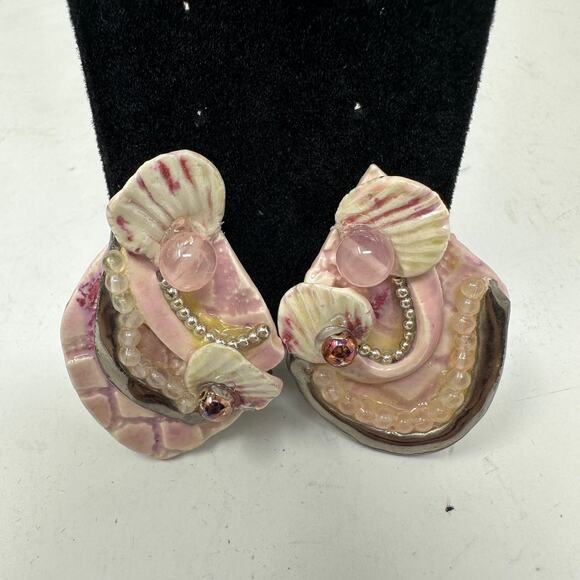 Vintage Fired Fantasies Clay Shell Earrings With Rhinestone Accents Pink Clip On - Picture 2 of 5